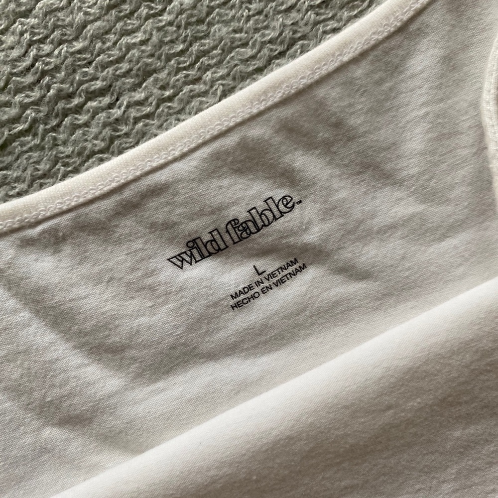 White Adjustable Spaghetti Strap Tank // size L - Picture 4 of 6